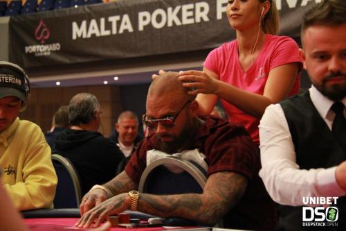 UDSO poker player massage malta festival